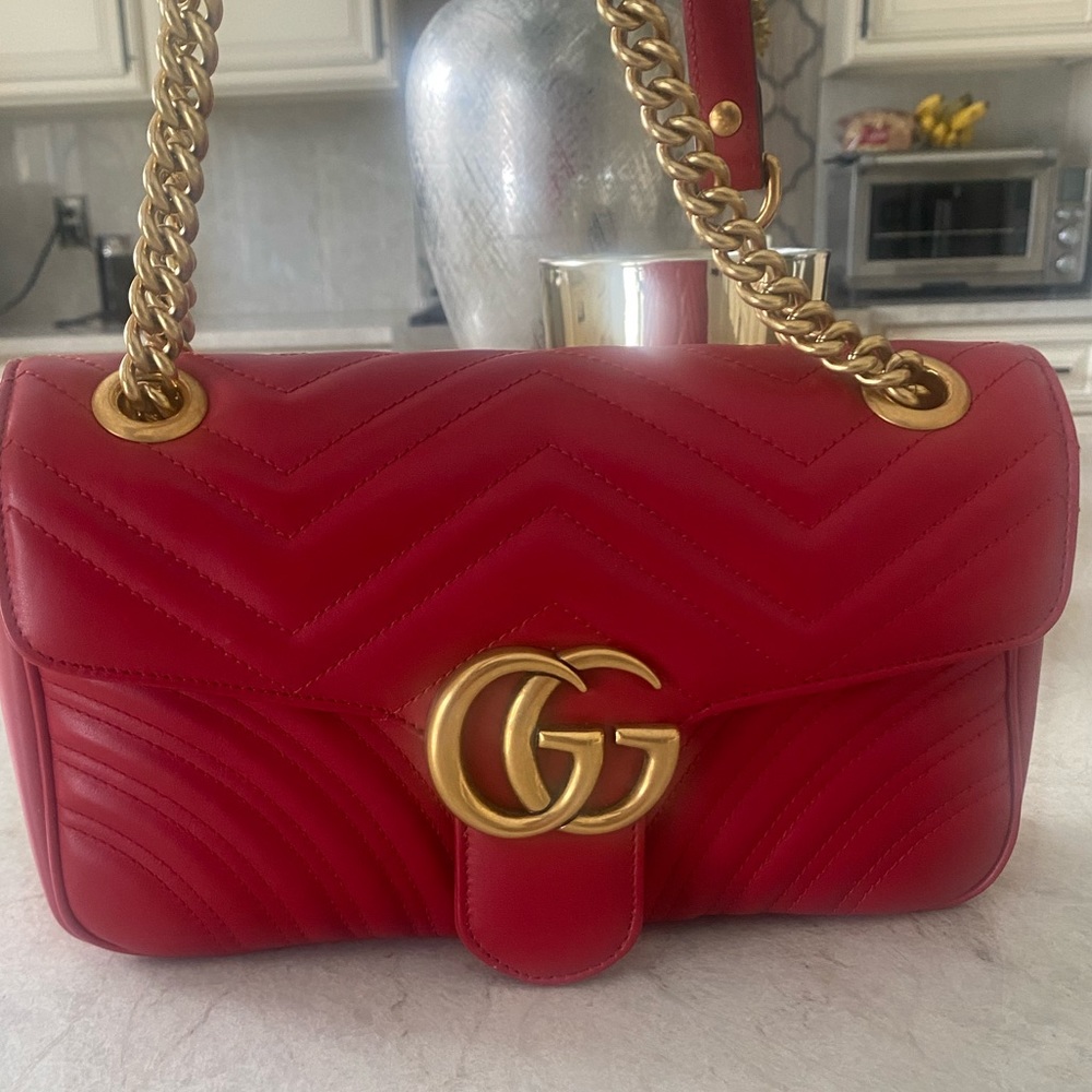 Women Gucci bag